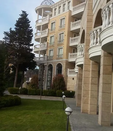 Roma Monna