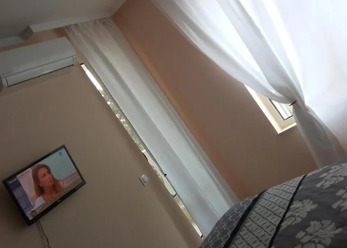 Apartament Roma Monna *